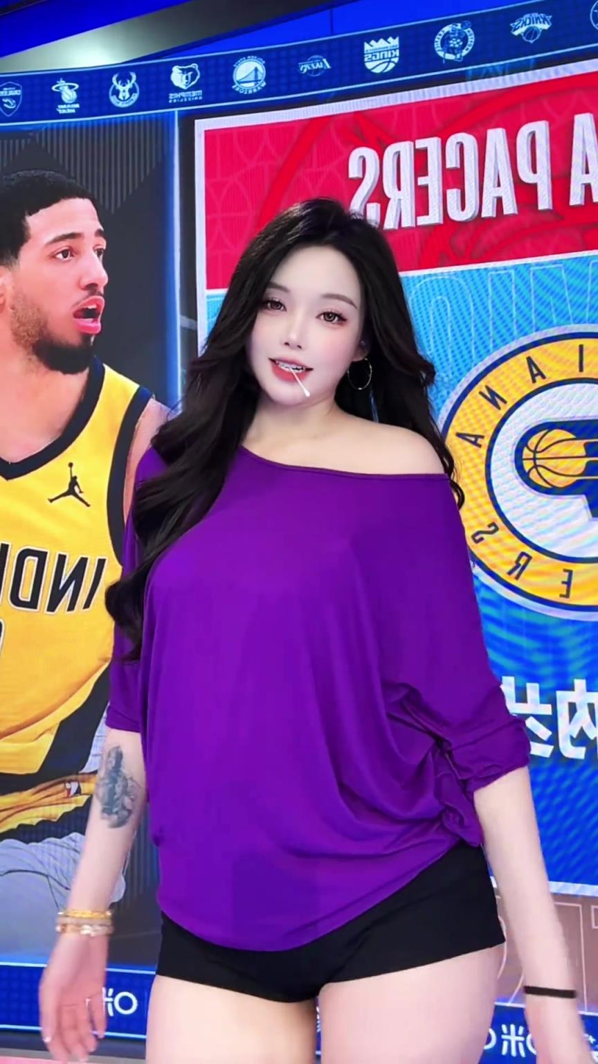 美女主播小太陽：年輕的將軍意氣風(fēng)發(fā)！ 哈利伯頓強的可怕